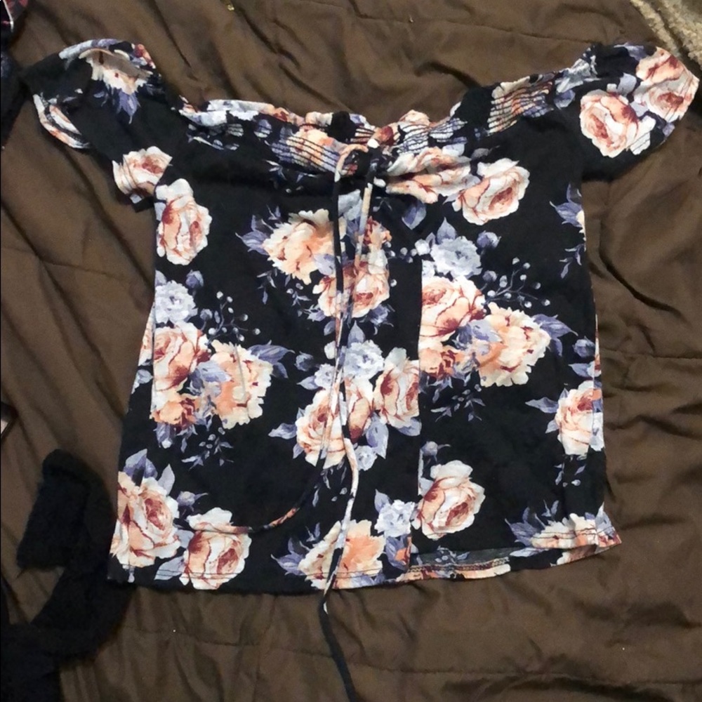 Floural top